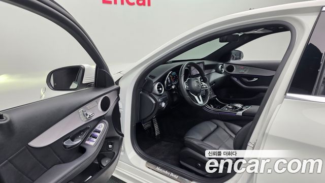 Mercedes-Benz C-Class C200 AMG Line