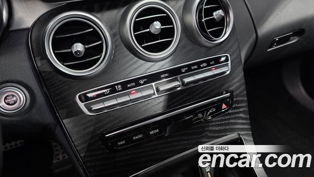 Mercedes-Benz C-Class C200 AMG Line