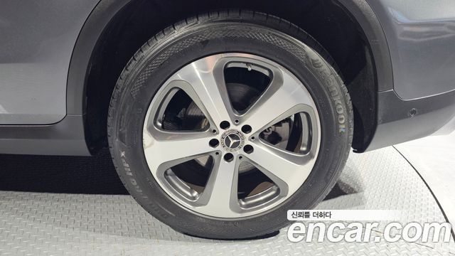 Mercedes-Benz GLC-Class GLC220 d 4MATIC Premium