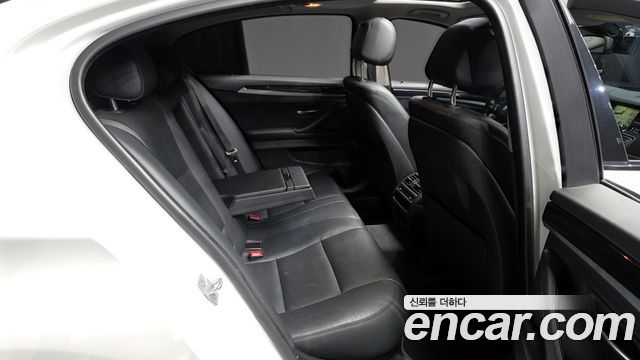 BMW 5-Series 520d xDrive M Aero Dynamic