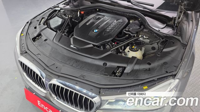 BMW 7-Series 730d xDrive M Sport