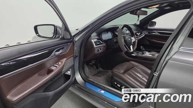 BMW 7-Series 730d xDrive M Sport