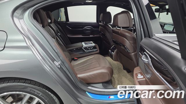 BMW 7-Series 730d xDrive M Sport