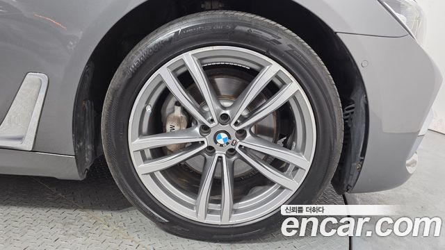BMW 7-Series 730d xDrive M Sport