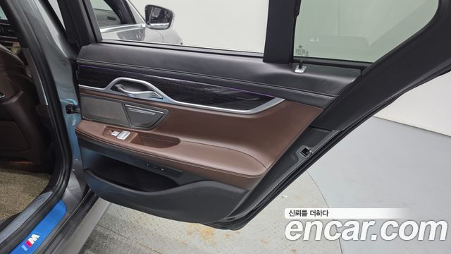 BMW 7-Series 730d xDrive M Sport