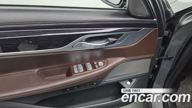 BMW 7-Series 730d xDrive M Sport