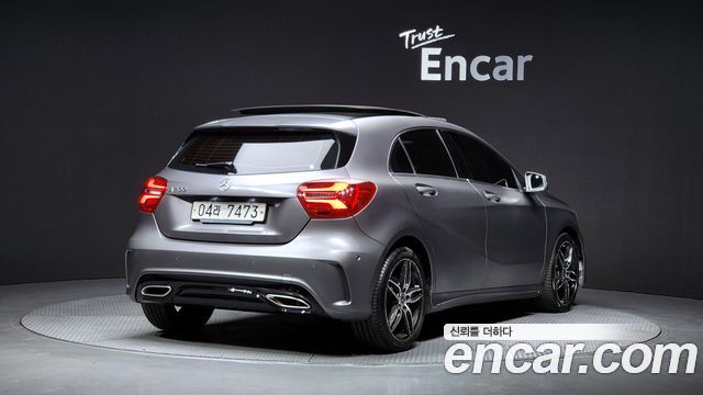 Mercedes-Benz A-Class A200 AMG Line
