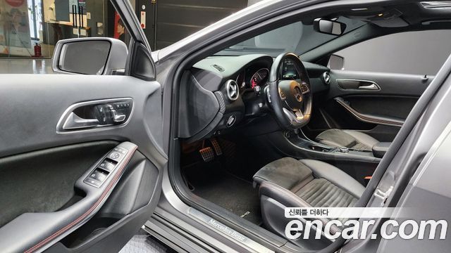 Mercedes-Benz A-Class A200 AMG Line