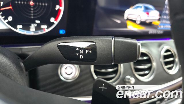 Mercedes-Benz E-Class E300 Avantgarde