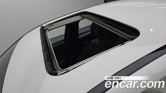 Mercedes-Benz E-Class E300 Avantgarde