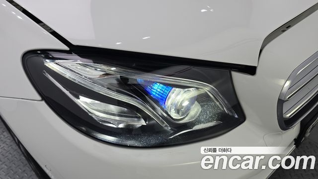 Mercedes-Benz E-Class E300 Avantgarde