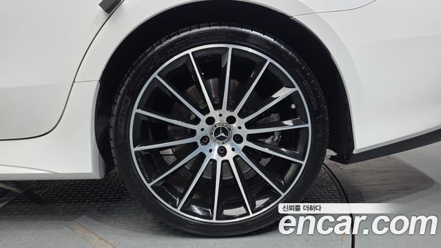 Mercedes-Benz CLS-Class CLS450 4MATIC AMG Line