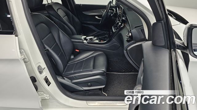 Mercedes-Benz GLC-Class GLC350e 4MATIC Premium