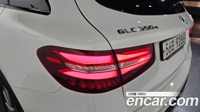 Mercedes-Benz GLC-Class GLC350e 4MATIC Premium