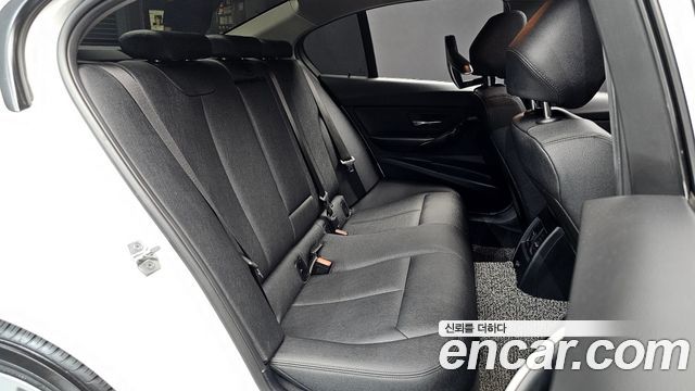 BMW 3-Series 320d