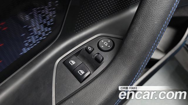 BMW 2-Series M240i xDrive Coupe