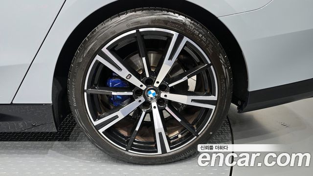 BMW 5-Series 530i xDrive M Sport