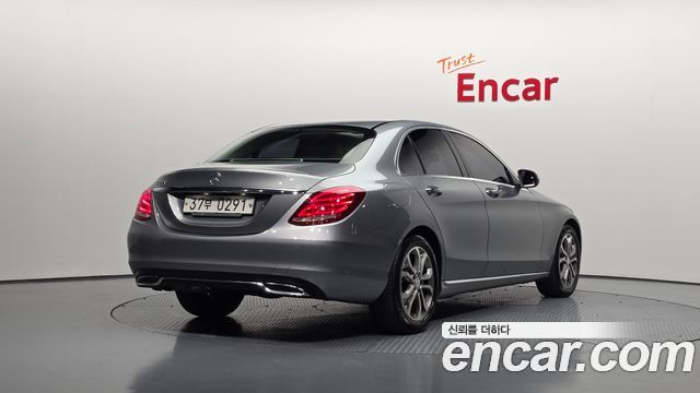 Mercedes-Benz C-Class C200 Avantgarde