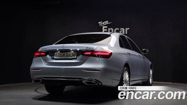 Mercedes-Benz E-Class E220d 4MATIC Exclusive