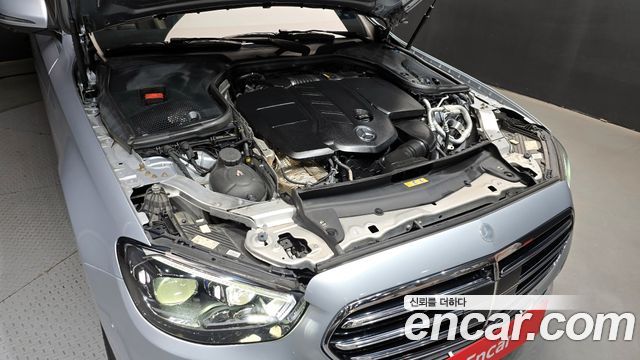 Mercedes-Benz E-Class E220d 4MATIC Exclusive