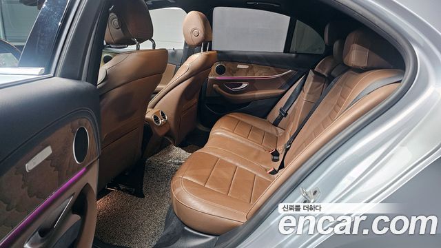 Mercedes-Benz E-Class E220d 4MATIC Exclusive