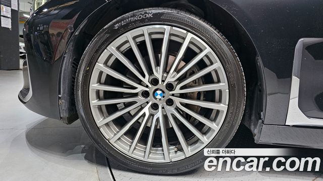BMW 7-Series 730d xDrive Design Pure Excellence