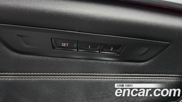 BMW 5-Series 530i xDrive Luxury