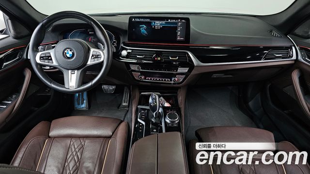 BMW 5-Series 530e M Sport