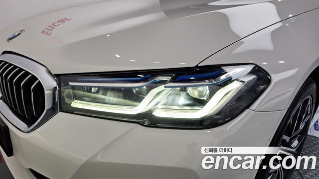 BMW 5-Series 530e M Sport