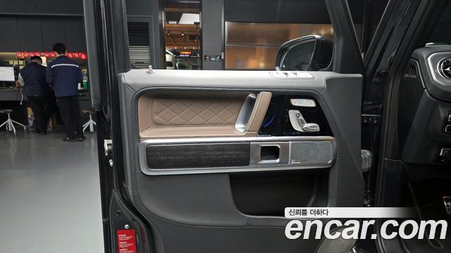 Mercedes-Benz G-Class AMG G63 Manufaktur