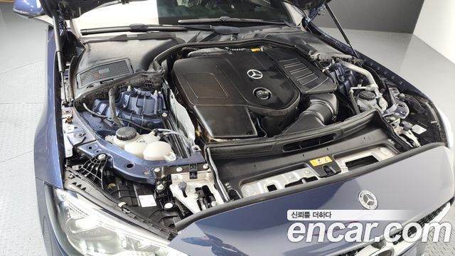 Mercedes-Benz C-Class C300 4MATIC AMG Line