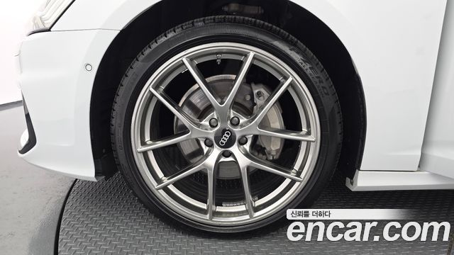Audi A6 45 TFSI Premium