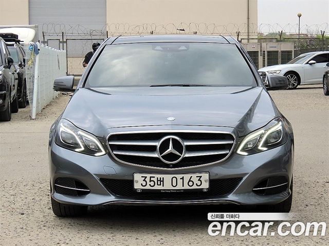 Mercedes-Benz E-Class E300 4MATIC Avantgarde