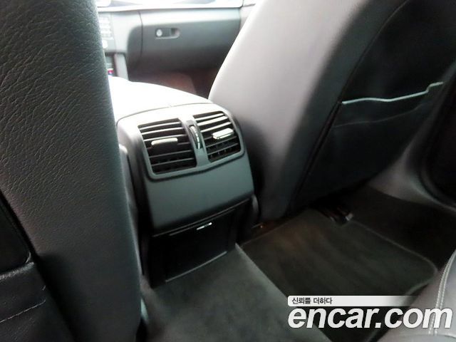 Mercedes-Benz E-Class E300 4MATIC Avantgarde