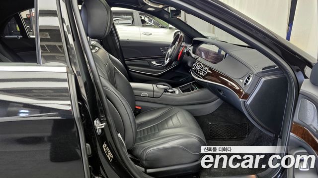 Mercedes-Benz S-Class S560L 4MATIC