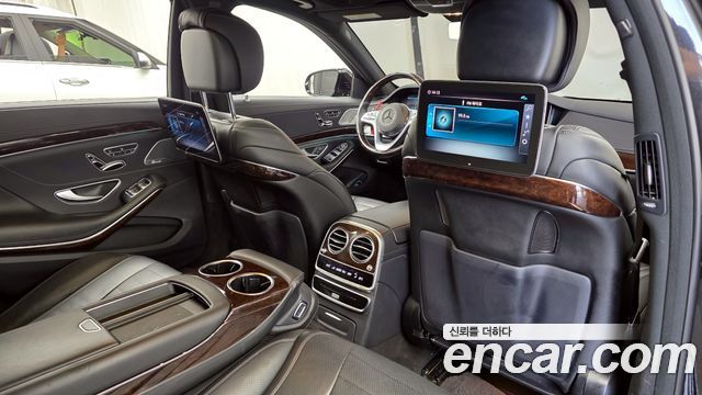 Mercedes-Benz S-Class S560L 4MATIC
