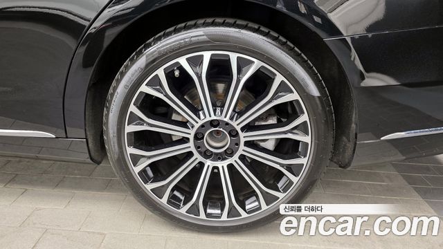 Mercedes-Benz S-Class S560L 4MATIC