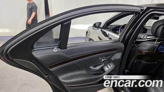Mercedes-Benz S-Class S560L 4MATIC