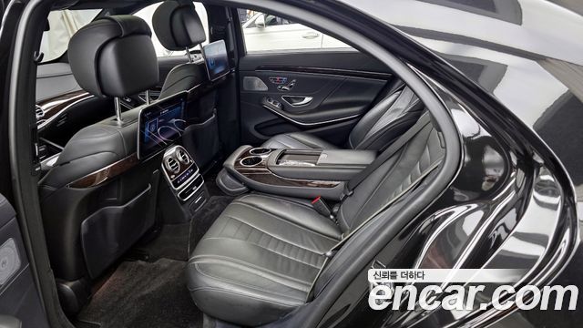 Mercedes-Benz S-Class S560L 4MATIC