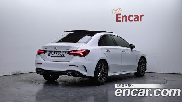 Mercedes-Benz A-Class A250 4MATIC Sedan