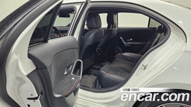 Mercedes-Benz A-Class A250 4MATIC Sedan