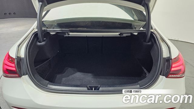 Mercedes-Benz A-Class A250 4MATIC Sedan