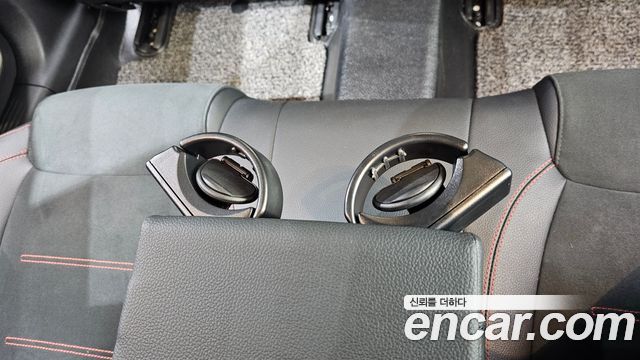 Mercedes-Benz A-Class A250 4MATIC Sedan