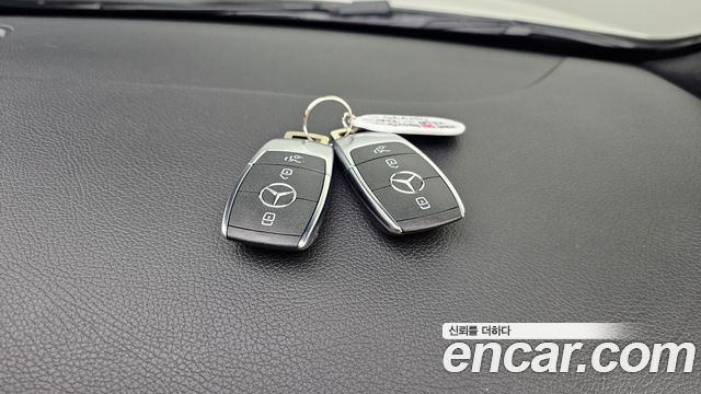 Mercedes-Benz A-Class A250 4MATIC Sedan