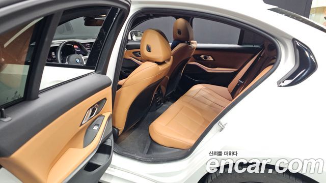 BMW 3-Series 320i M Sport