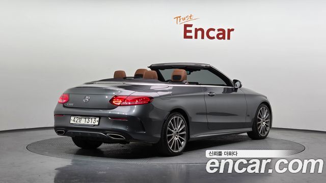 Mercedes-Benz C-Class C200 Cabriolet