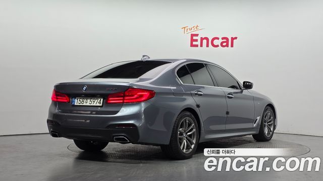 BMW 5-Series 530i M Sport Package Plus