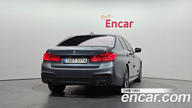 BMW 5-Series 530i M Sport Package Plus