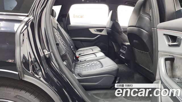 Audi Q7 55 TFSI Quattro Premium