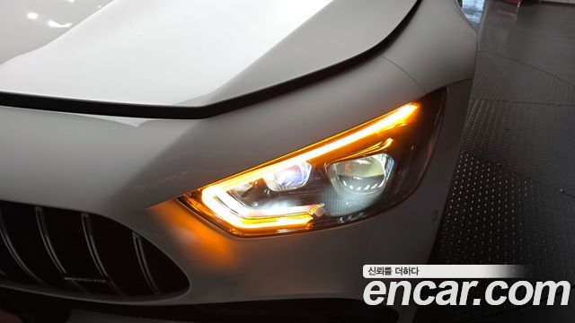 Mercedes-Benz AMG GT 4Door 43 4MATIC+